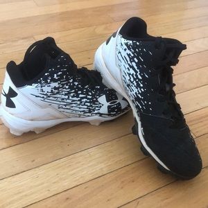 Boys Under Armour Cleats